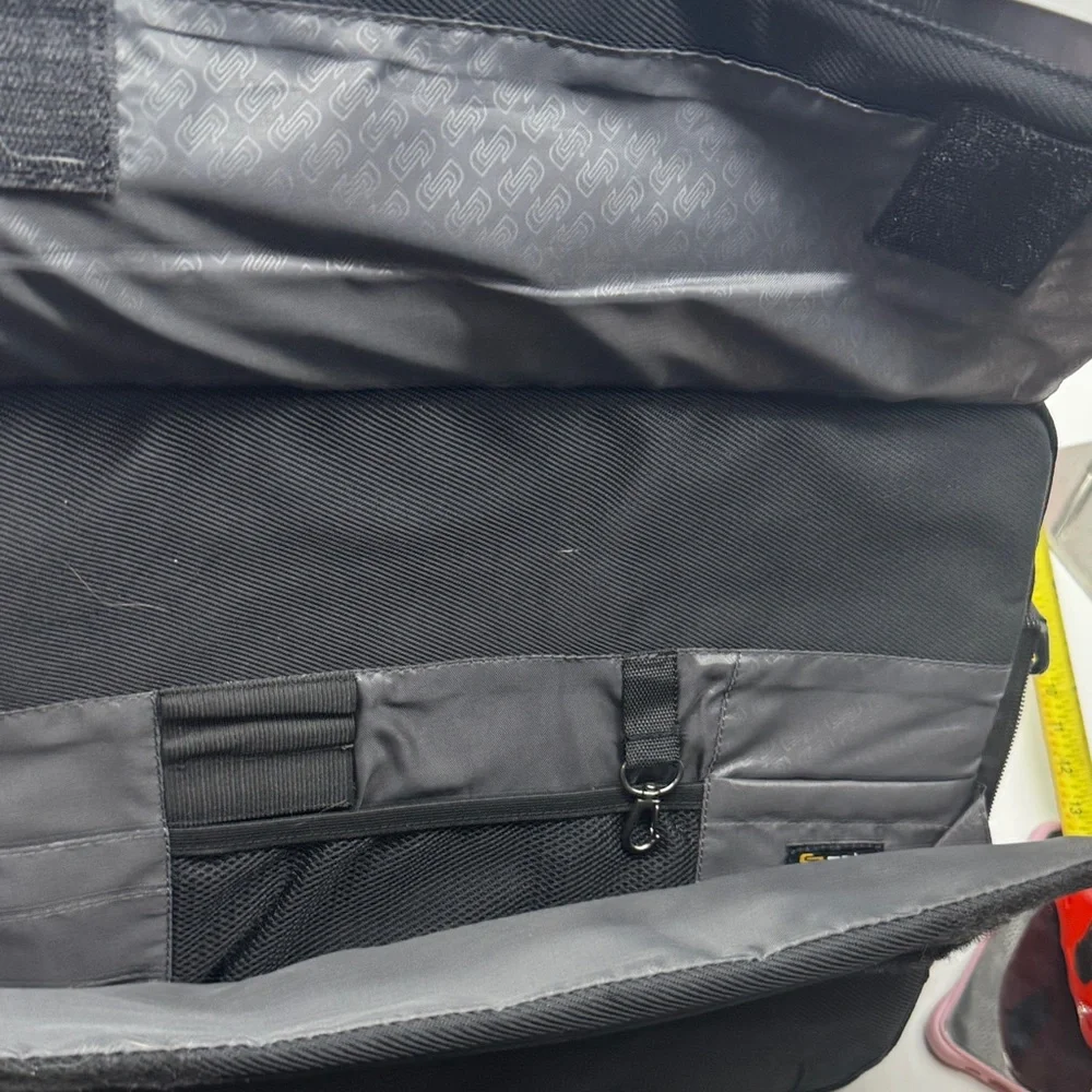 Solo New York Black Nylon Laptop Travel Bag TOT8392B